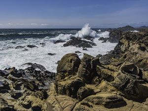 Pacific Ocean waves at Salt Point State Park in Sonoma County, California. 