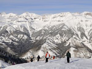 Skiing, See Forever Slope, Telluride, Colorado, USA