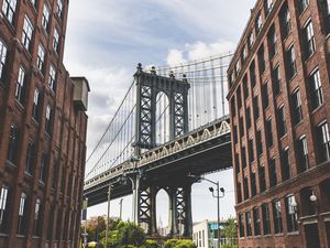 USA, New York City, view to Manhattan Bridge from Brooklyn